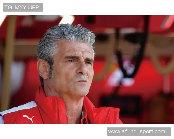 足球尤物主角的传奇人生与赛场背后的动人故事 足球尤物主角的传奇人生与赛场背后的动人故事